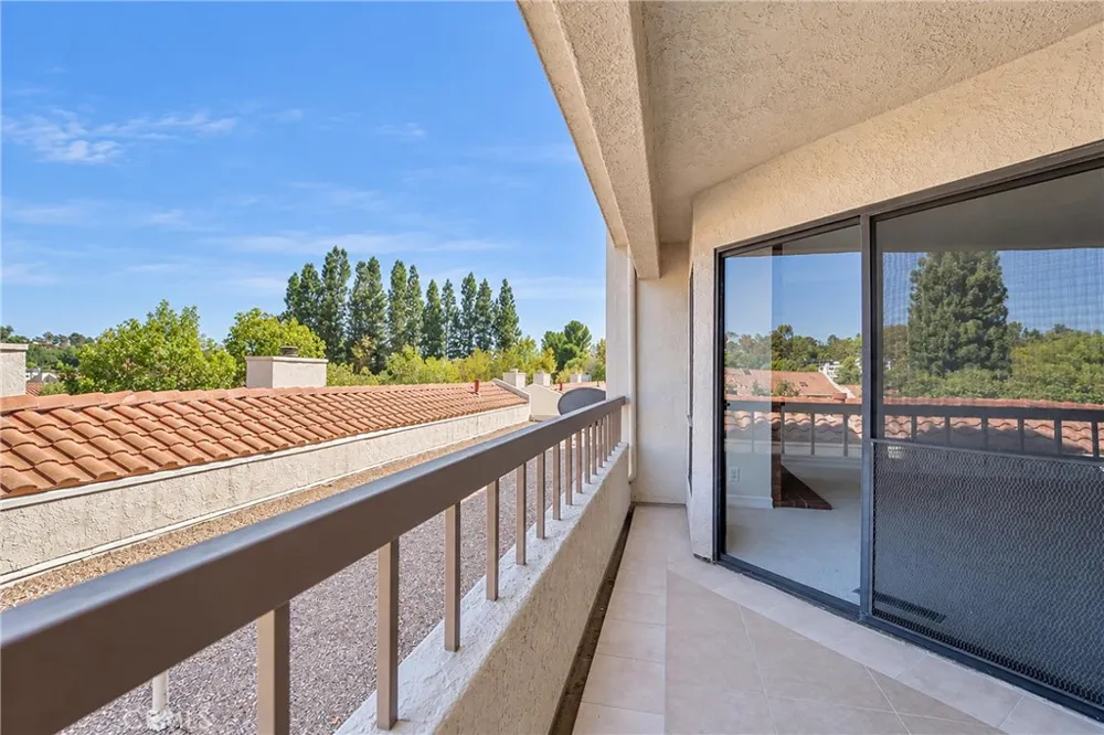 23294 Copante #89 Mission Viejo, CA 92692