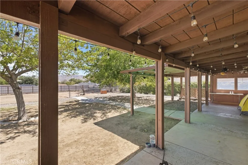 7715 Paisley Ave Hesperia, CA 92345