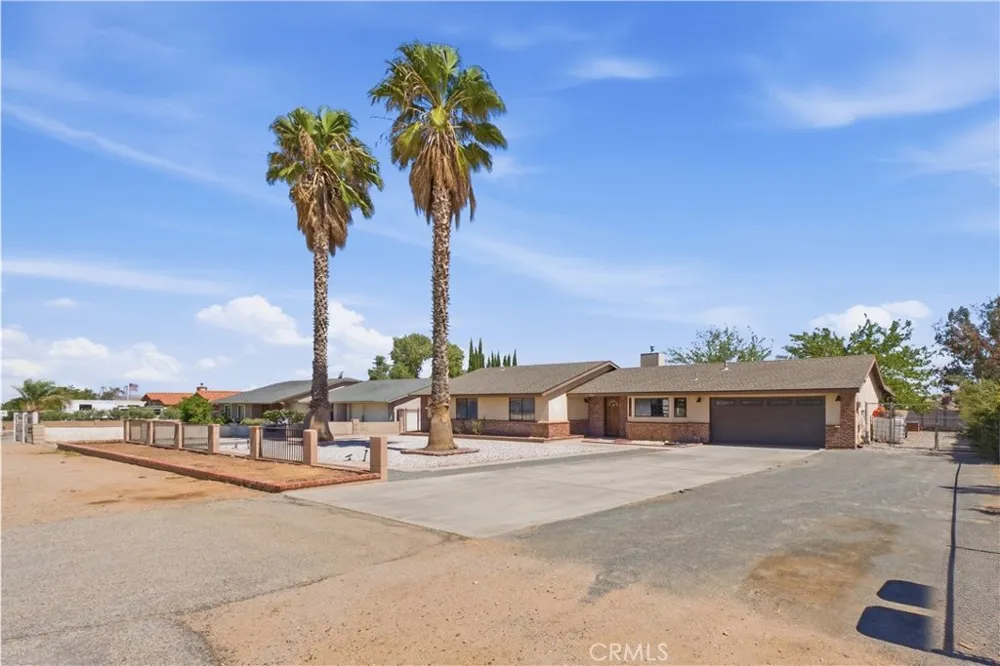 7715 Paisley Ave Hesperia, CA 92345