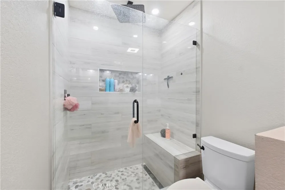7715 Paisley Ave Hesperia, CA 92345