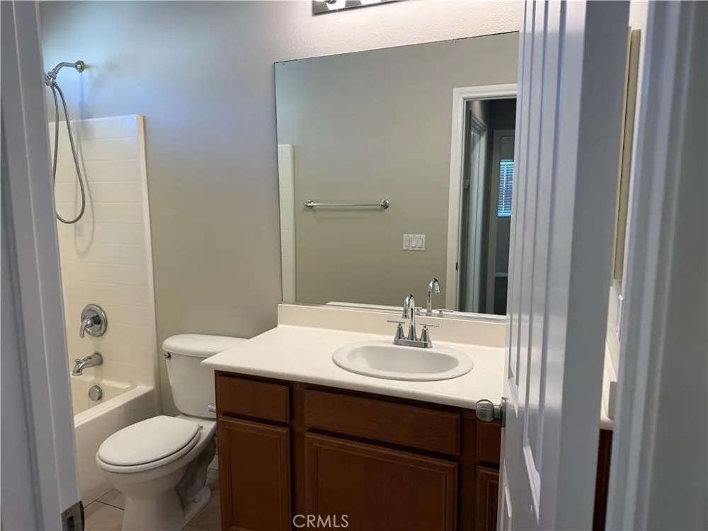 1310 Rover Ln #F Beaumont, CA 92223