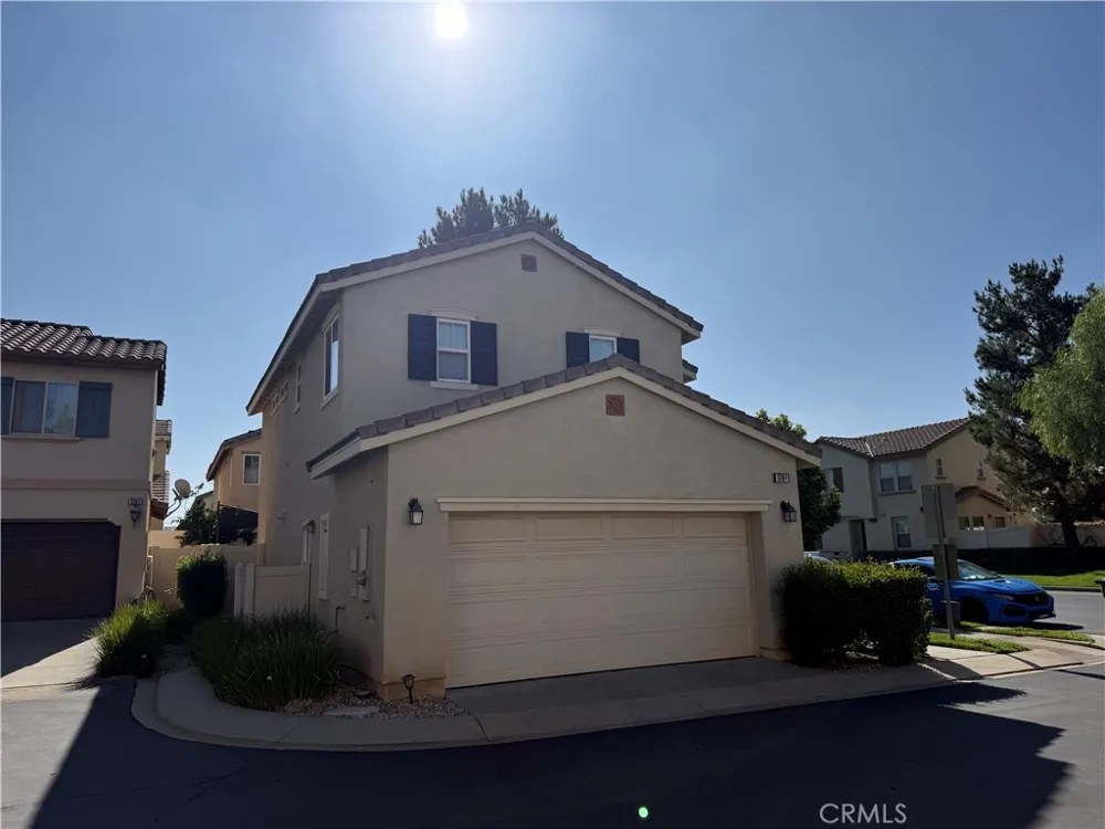 1310 Rover Ln #F Beaumont, CA 92223