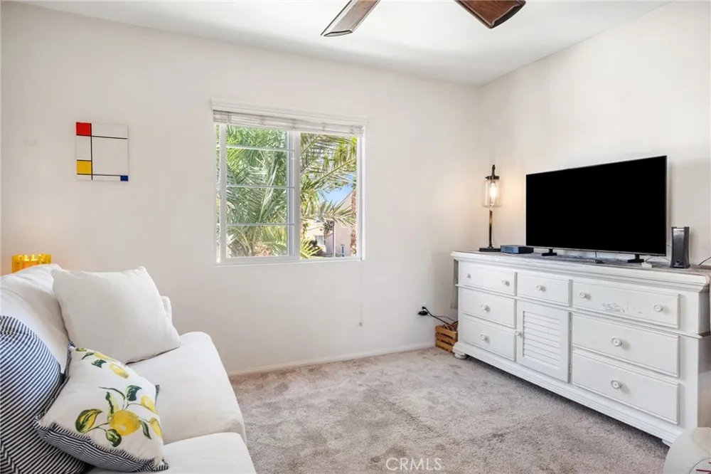 520 Calle Vibrante Palm Desert, CA 92211