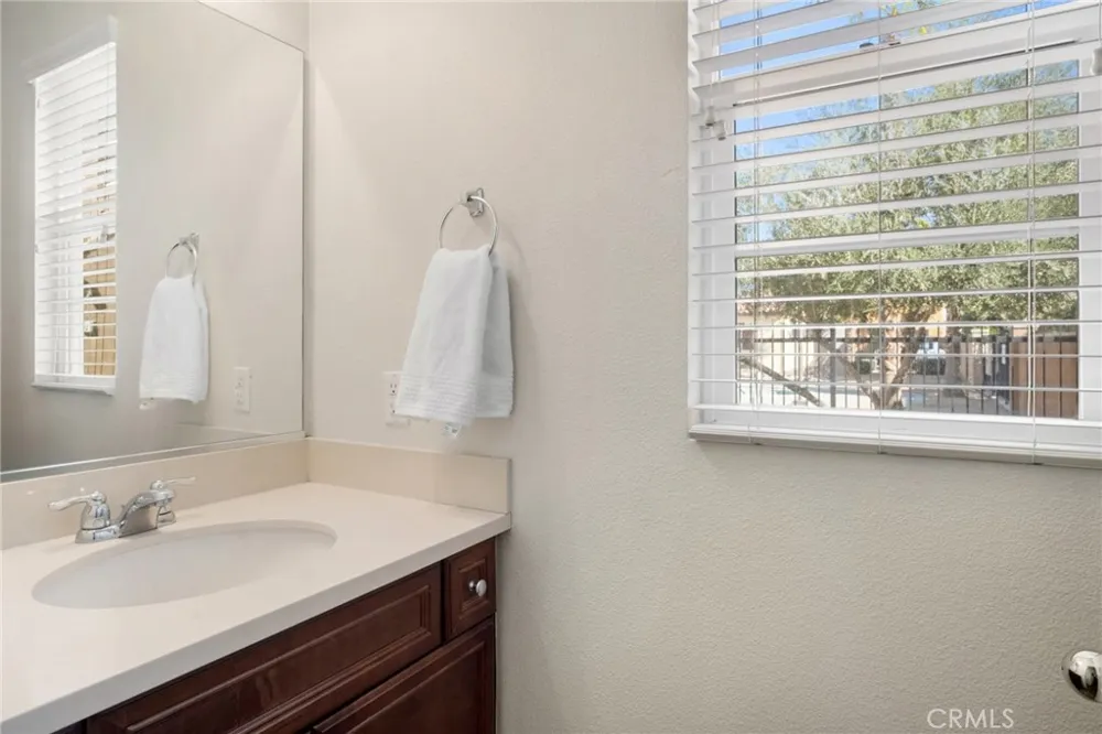 520 Calle Vibrante Palm Desert, CA 92211