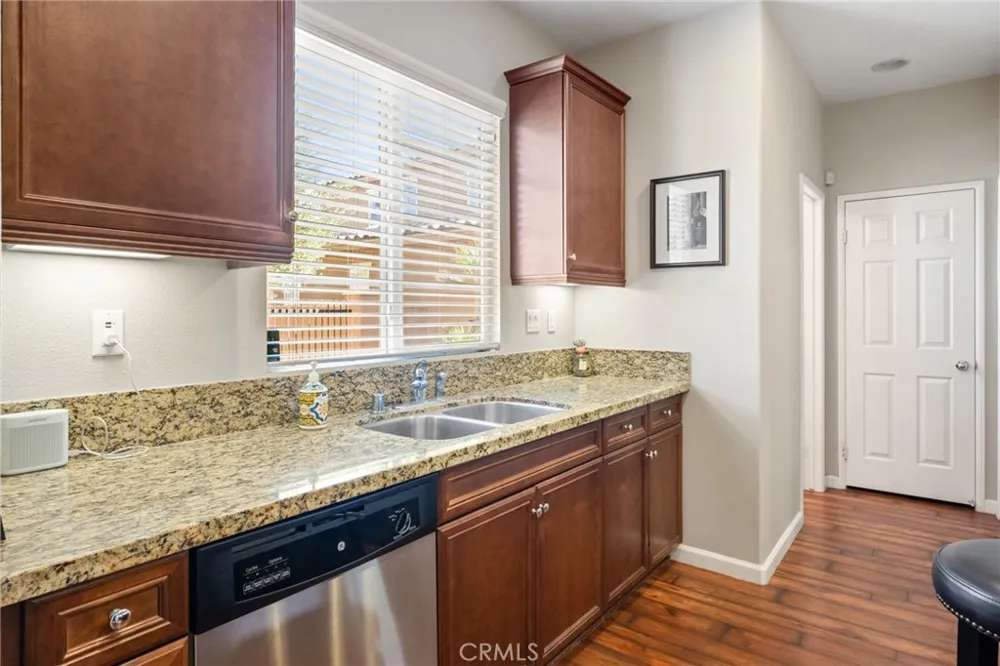 520 Calle Vibrante Palm Desert, CA 92211