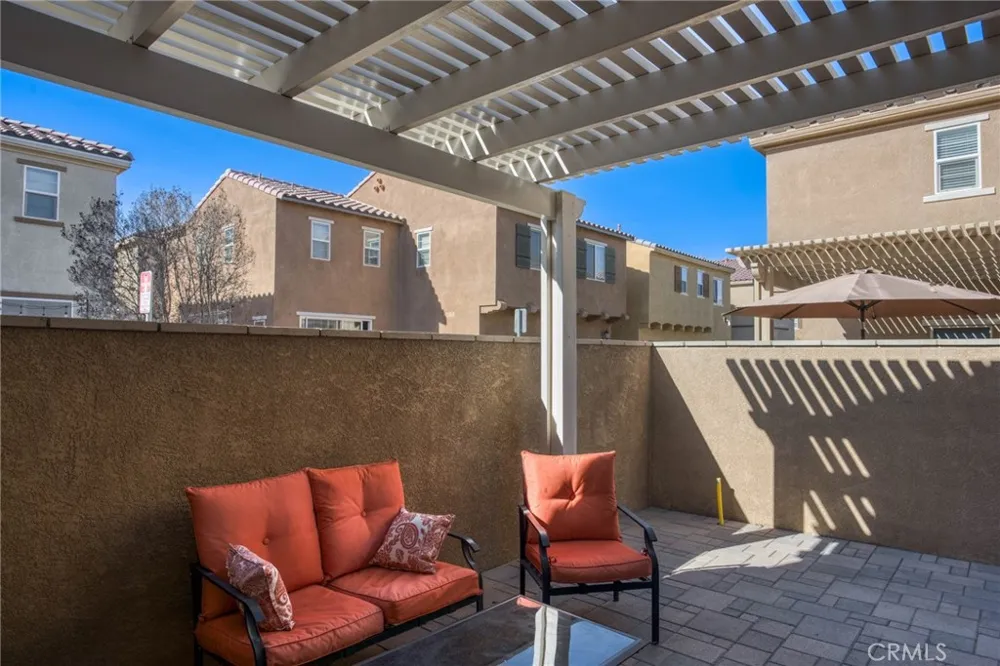 520 Calle Vibrante Palm Desert, CA 92211