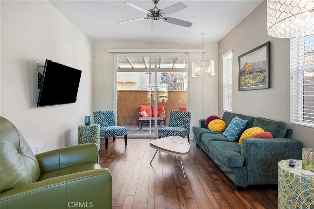 520 Calle Vibrante Palm Desert, CA 92211