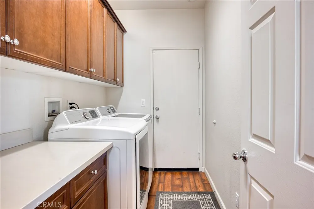 520 Calle Vibrante Palm Desert, CA 92211