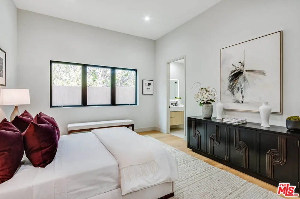 286 Quadro Vecchio Drive Los Angeles, CA 90272