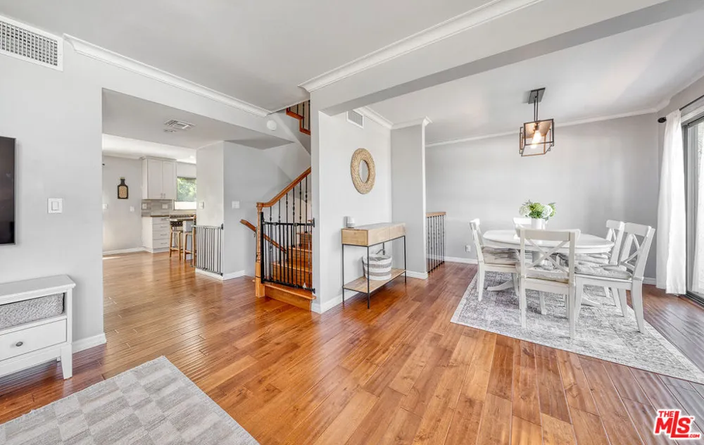 4247 Freedom Drive #502 Calabasas, CA 91302