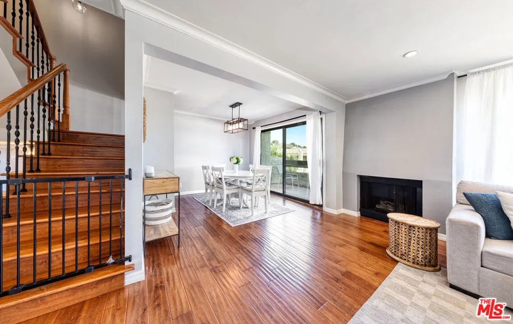 4247 Freedom Drive #502 Calabasas, CA 91302