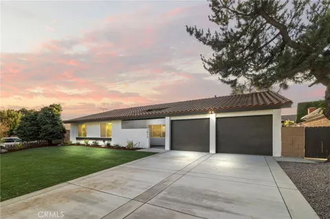1917 Omalley Way