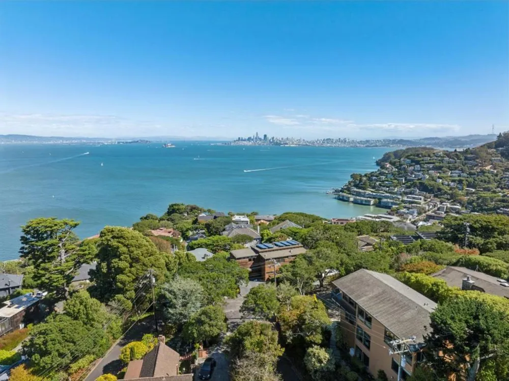 675 Sausalito Boulevard Sausalito, CA 94965