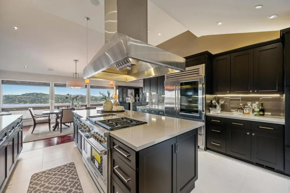 675 Sausalito Boulevard Sausalito, CA 94965