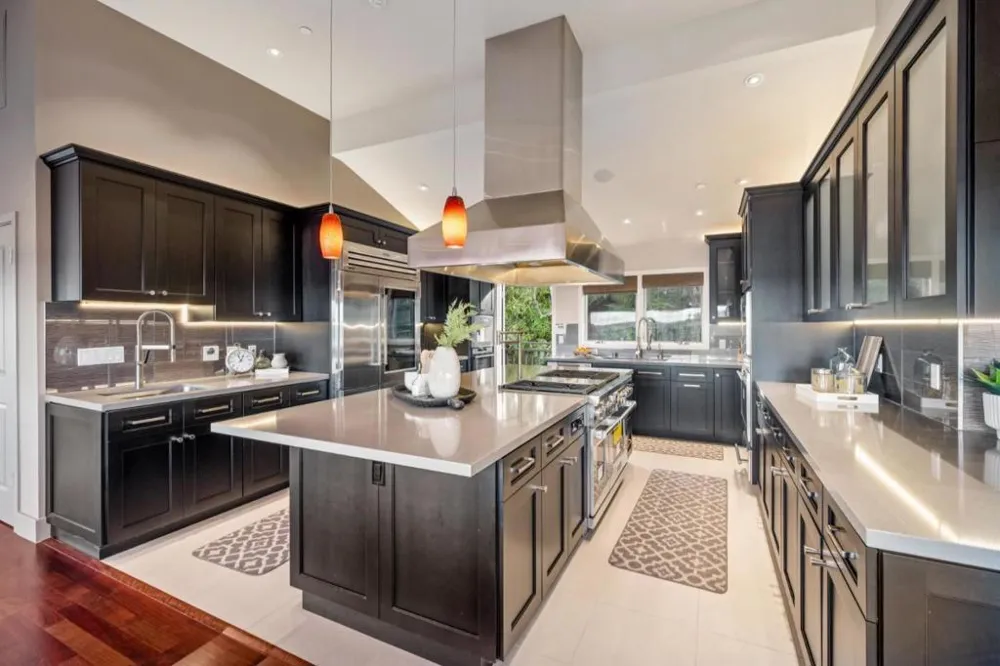 675 Sausalito Boulevard Sausalito, CA 94965