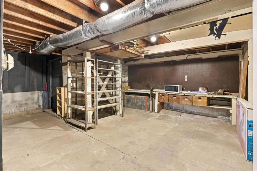 325 Woodland Drive Scotts Valley, CA 95066