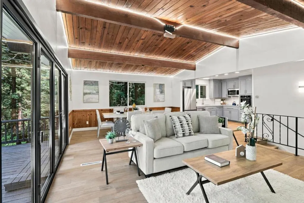 325 Woodland Drive Scotts Valley, CA 95066