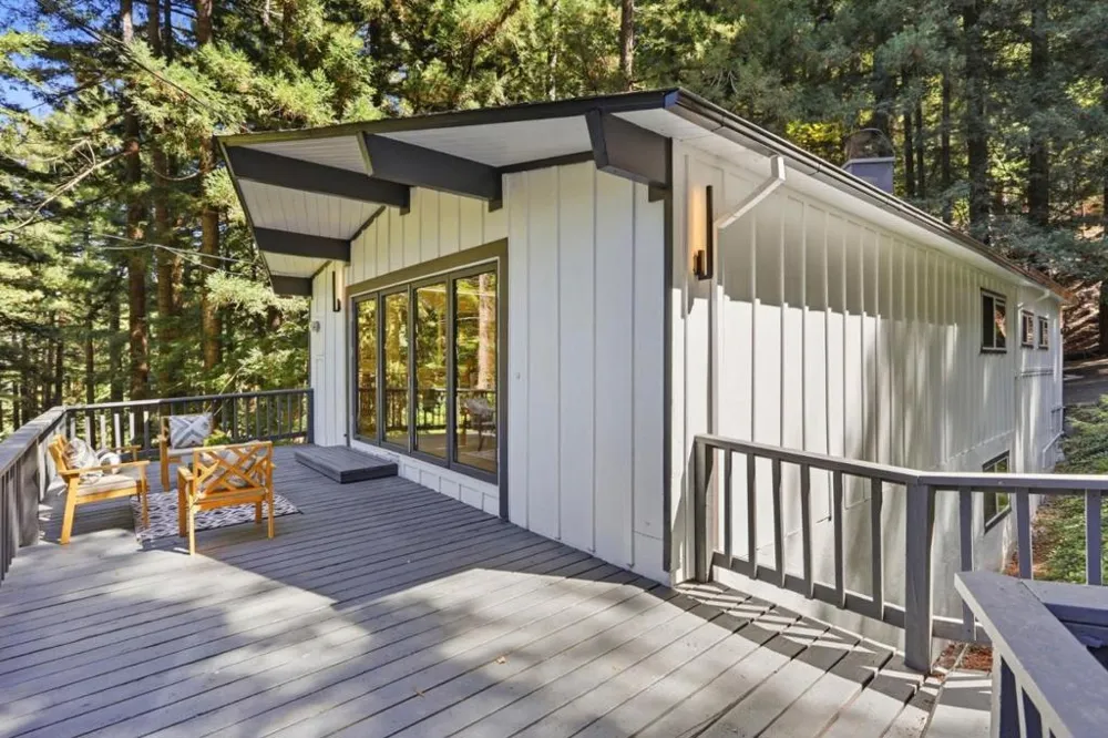 325 Woodland Drive Scotts Valley, CA 95066
