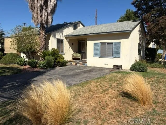 7300 Oak Park Lake Balboa, CA 91406