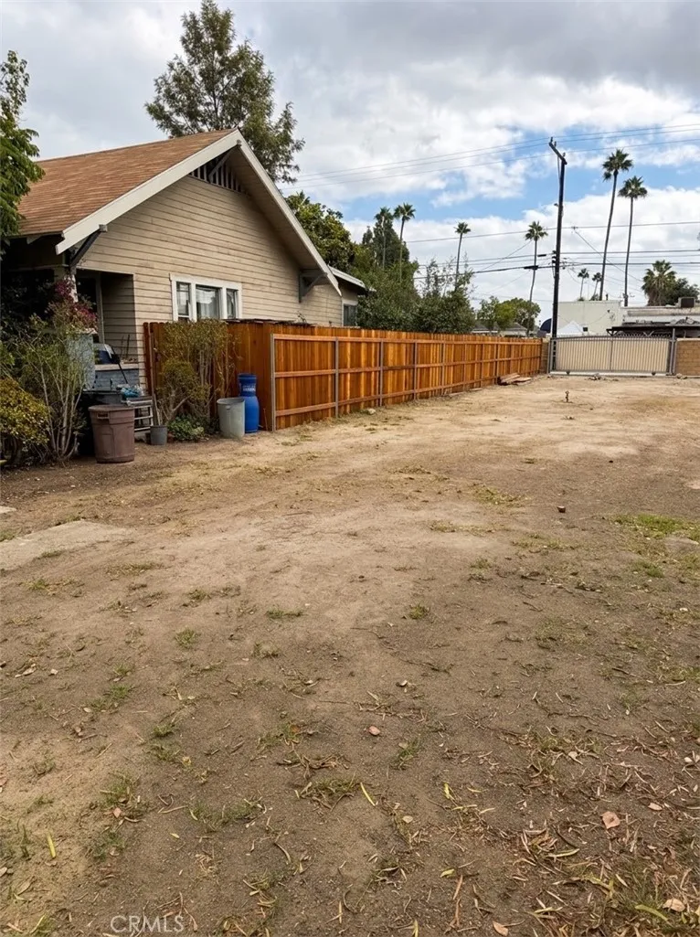 618 Zeyn Anaheim, CA 92805