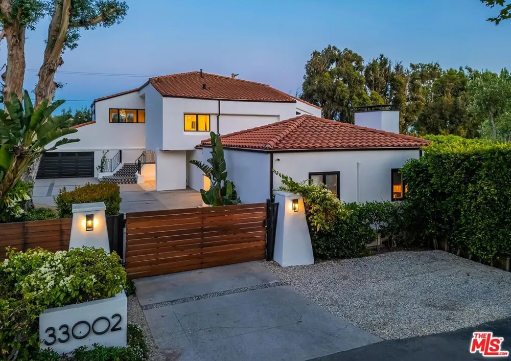 33002 Pacific Coast Highway Malibu, CA 90265