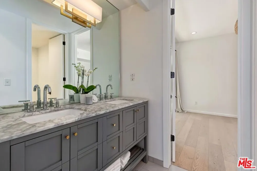 33002 Pacific Coast Highway Malibu, CA 90265