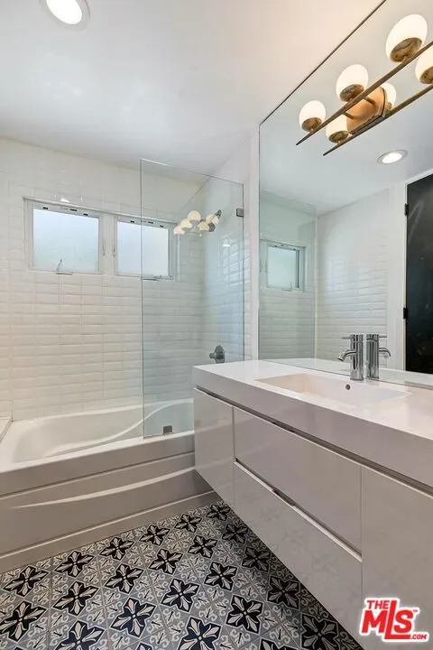 33002 Pacific Coast Highway Malibu, CA 90265