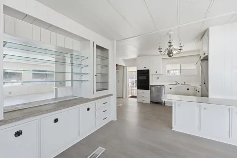 5001 W Florida Avenue #36