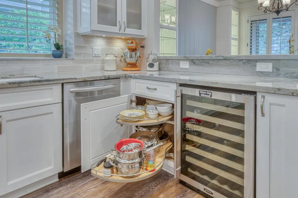 122 White Oaks Lane Carmel Valley, CA 93924