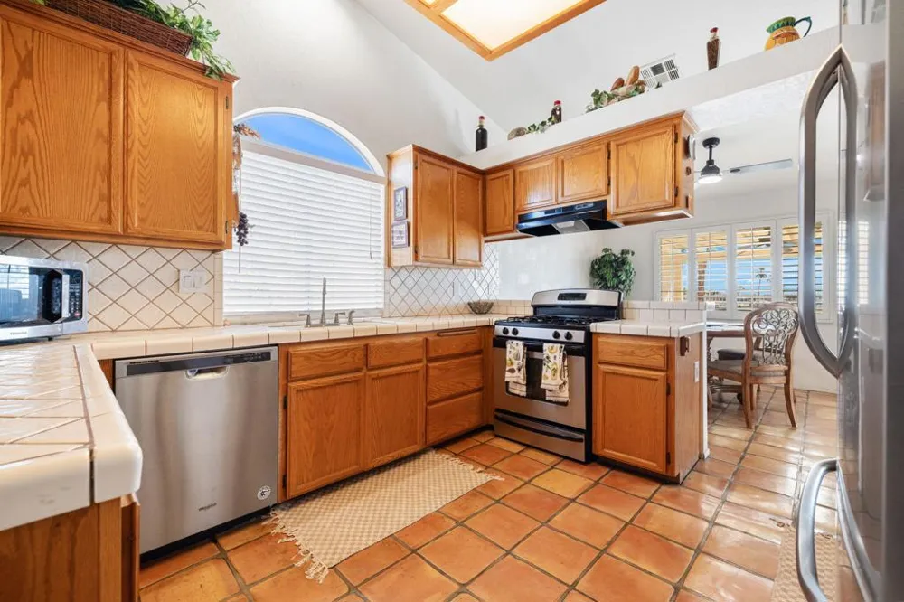 48638 Hepburn Drive Indio, CA 92201