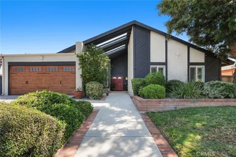 10446 White Oak