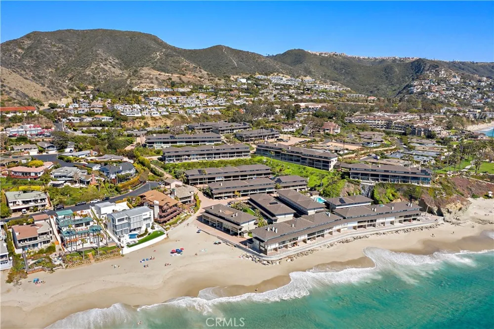37 Blue Lagoon Laguna Beach, CA 92651