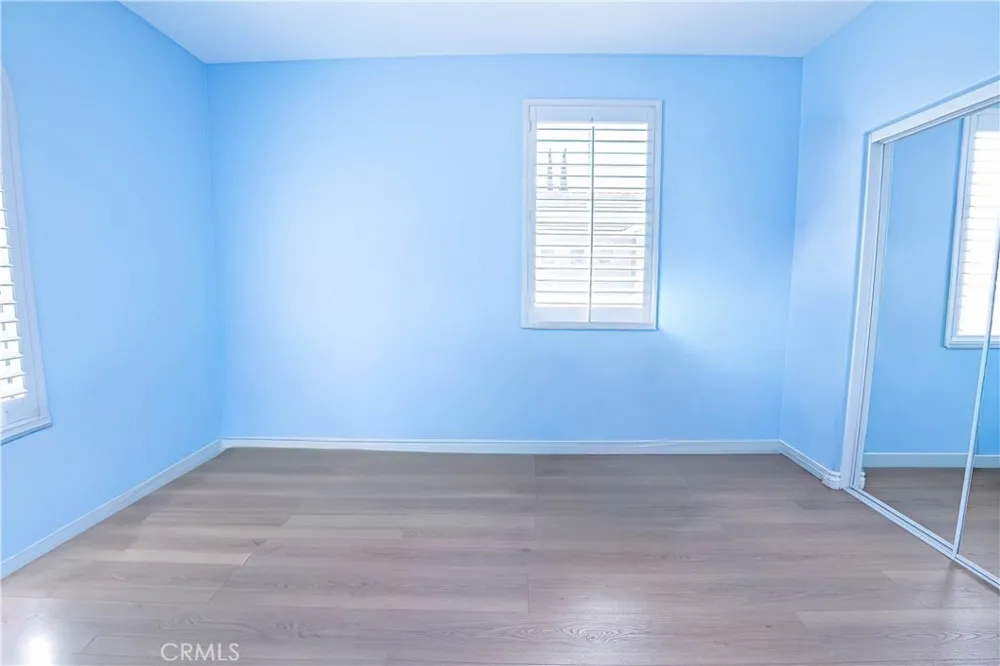 29223 Bernardo Valencia, CA 91354