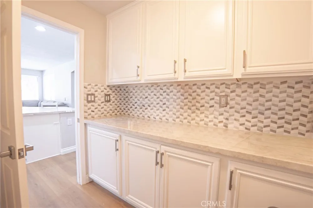 29223 Bernardo Valencia, CA 91354