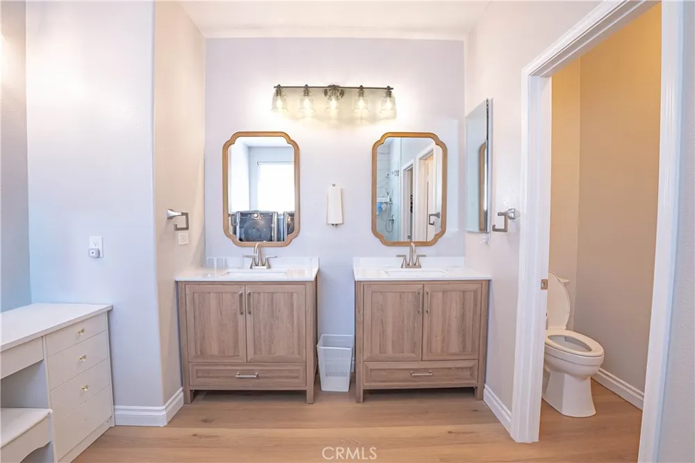 29223 Bernardo Valencia, CA 91354