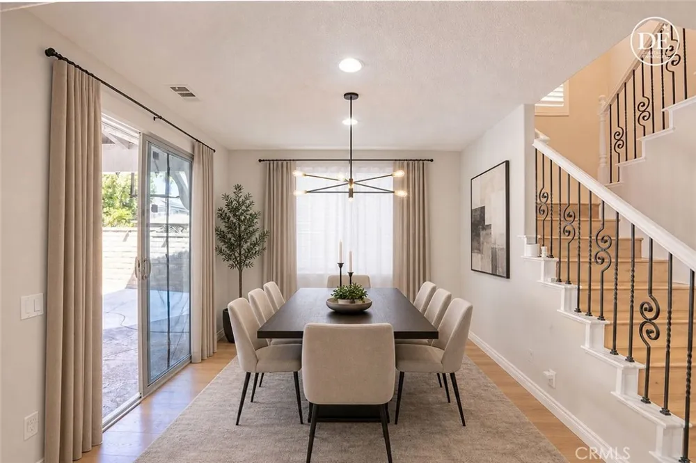 29223 Bernardo Valencia, CA 91354