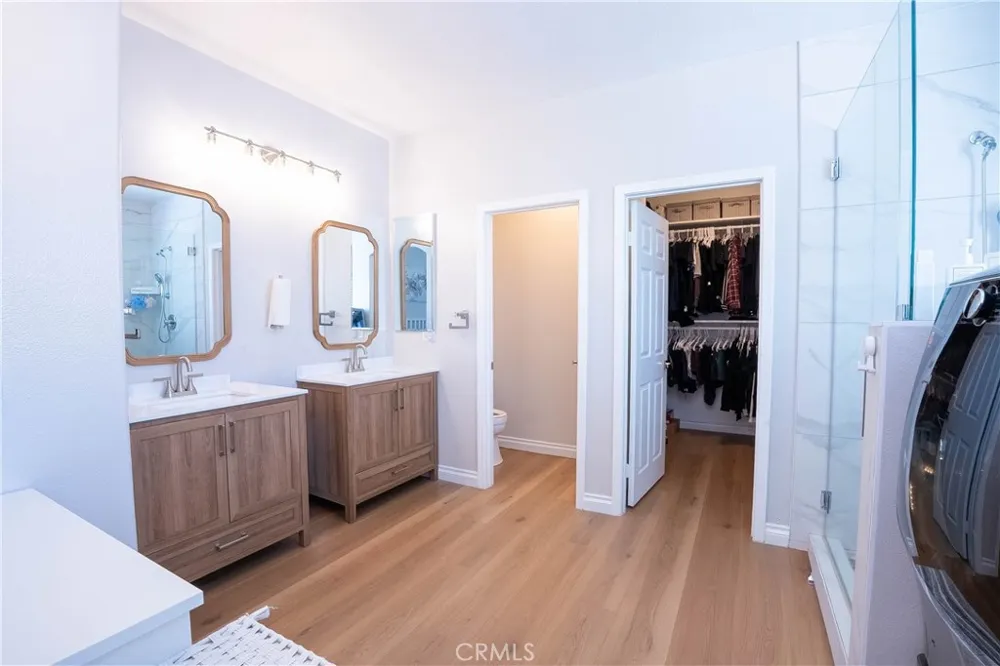 29223 Bernardo Valencia, CA 91354
