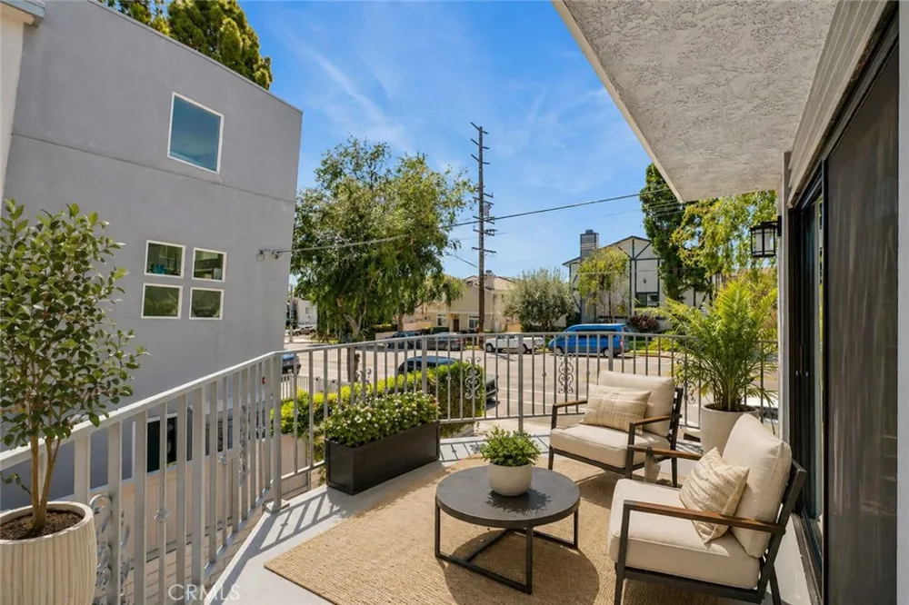 2117 Grant Avenue Redondo Beach, CA 90278