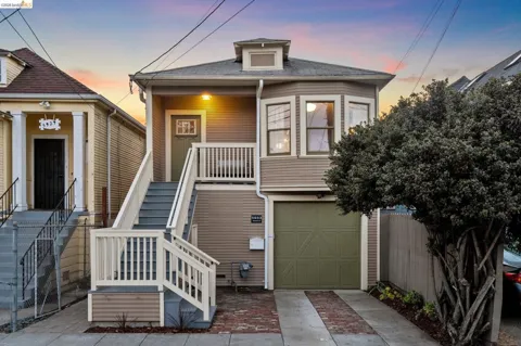 5933 Fremont St
