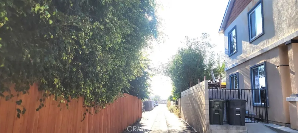 10702 Frances Garden Grove, CA 92843