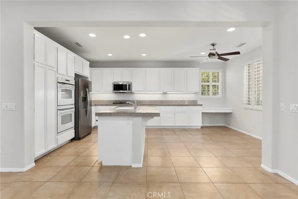 34 Shoreline Drive Rancho Mirage, CA 92270
