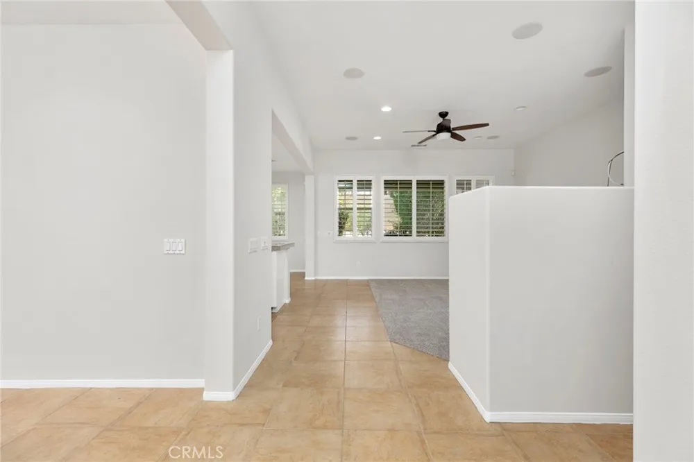 34 Shoreline Drive Rancho Mirage, CA 92270