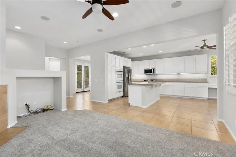 34 Shoreline Drive Rancho Mirage, CA 92270