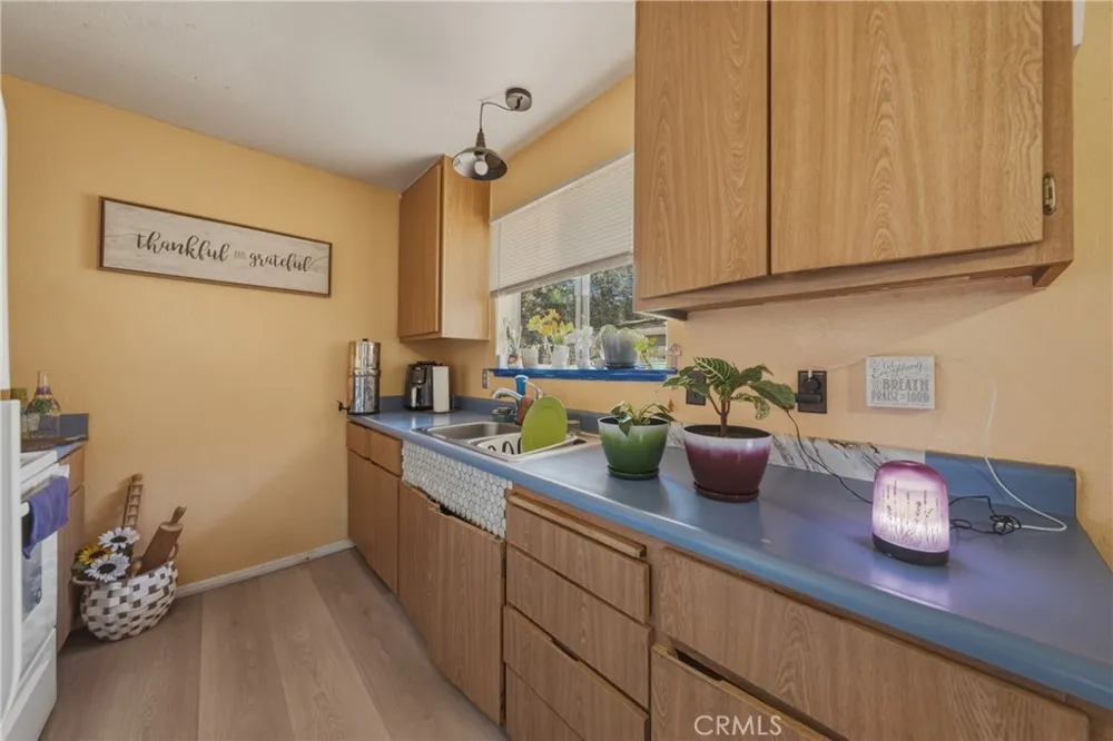 4113 Spruce Clearlake, CA 95422