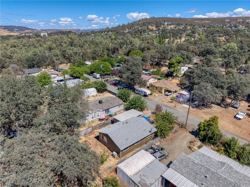 4113 Spruce Clearlake, CA 95422