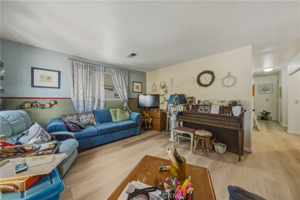 4113 Spruce Clearlake, CA 95422