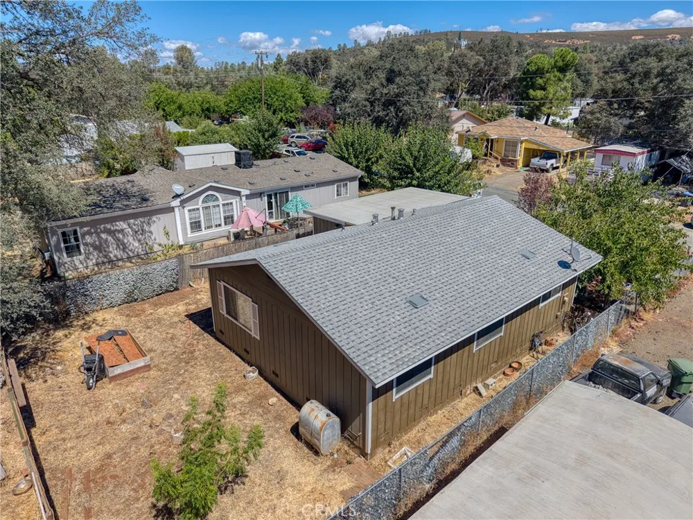4113 Spruce Clearlake, CA 95422