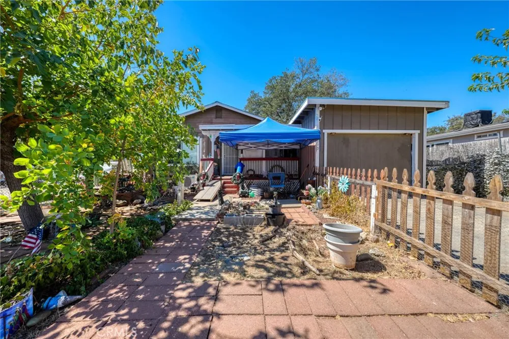 4113 Spruce Clearlake, CA 95422