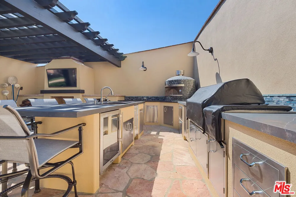 31776 Broad Beach Road Malibu, CA 90265