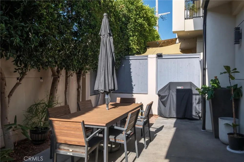 2204 Felton Lane Redondo Beach, CA 90278